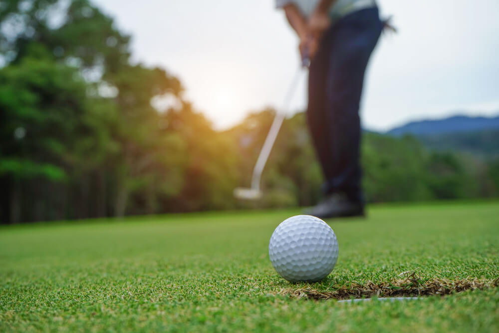 Hit the Links at the Golf Courses Near St Louis, MO